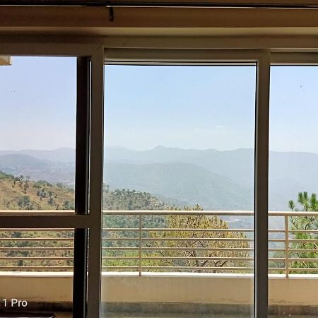 Pine Peak Villa Kasauli Exterior photo